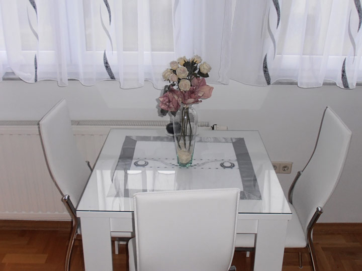 Albatros Apartman : A1