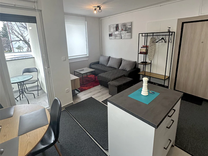 Studio Apartman : A2